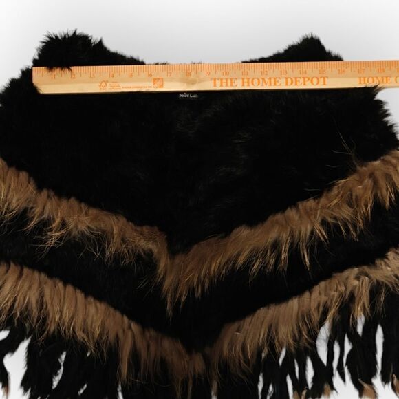 Dolce Cabo Beautiful black Rabbit, Raccon Fur Shawl or Poncho Size S/M - Picture 3 of 6